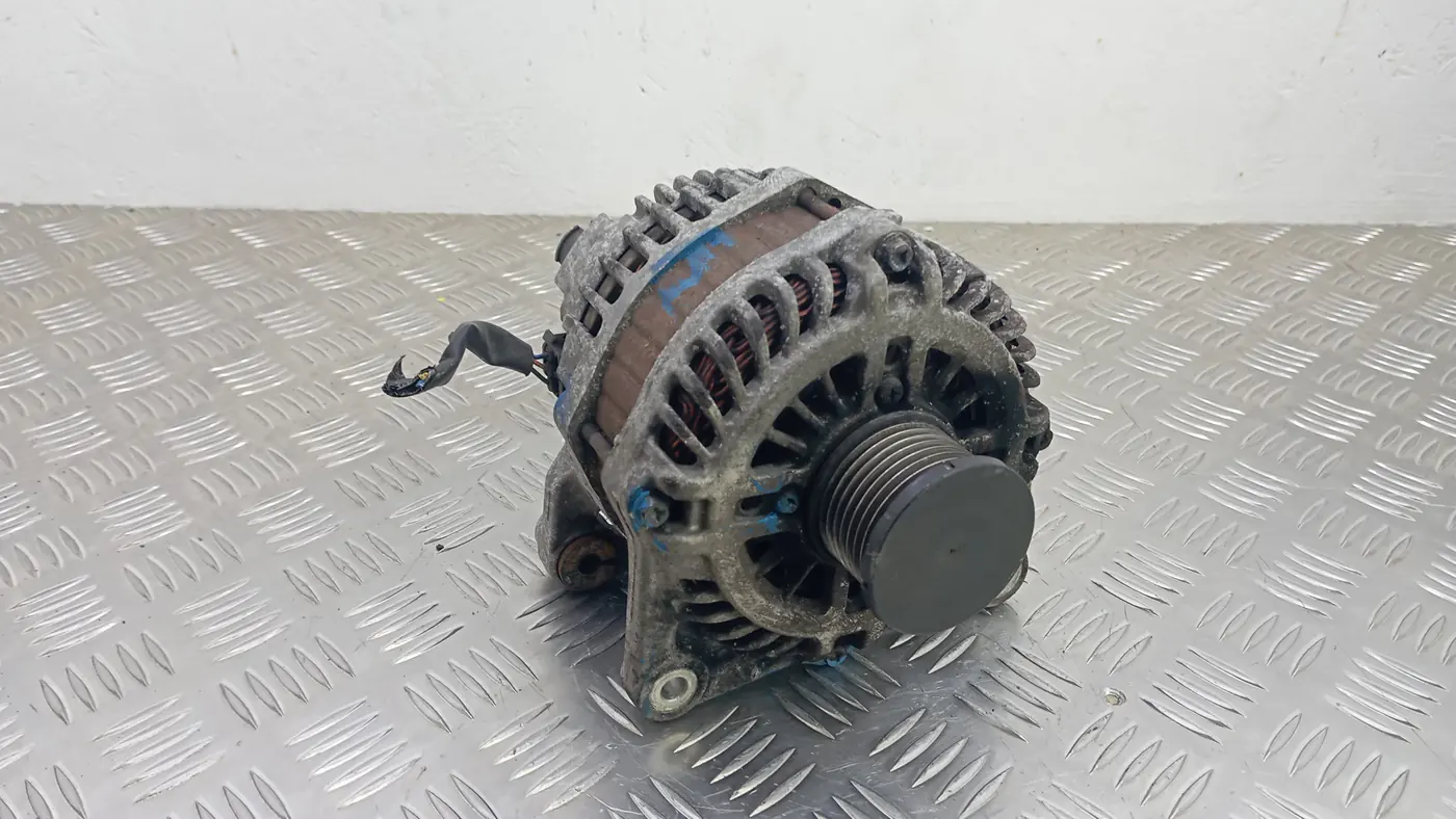 Генератор к Nissan Qashqai 2012