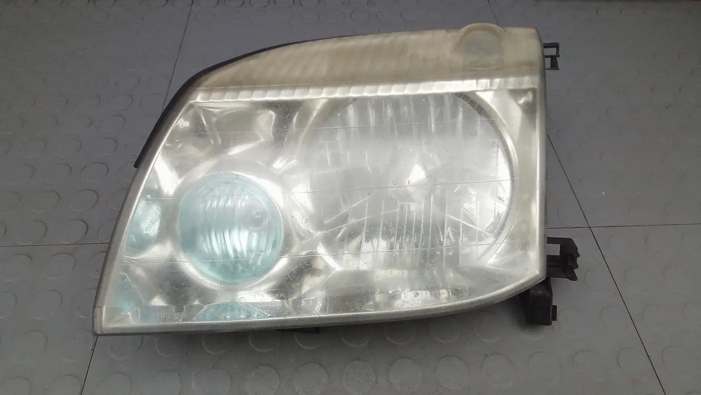 Фара левая к Nissan X-Trail 2004