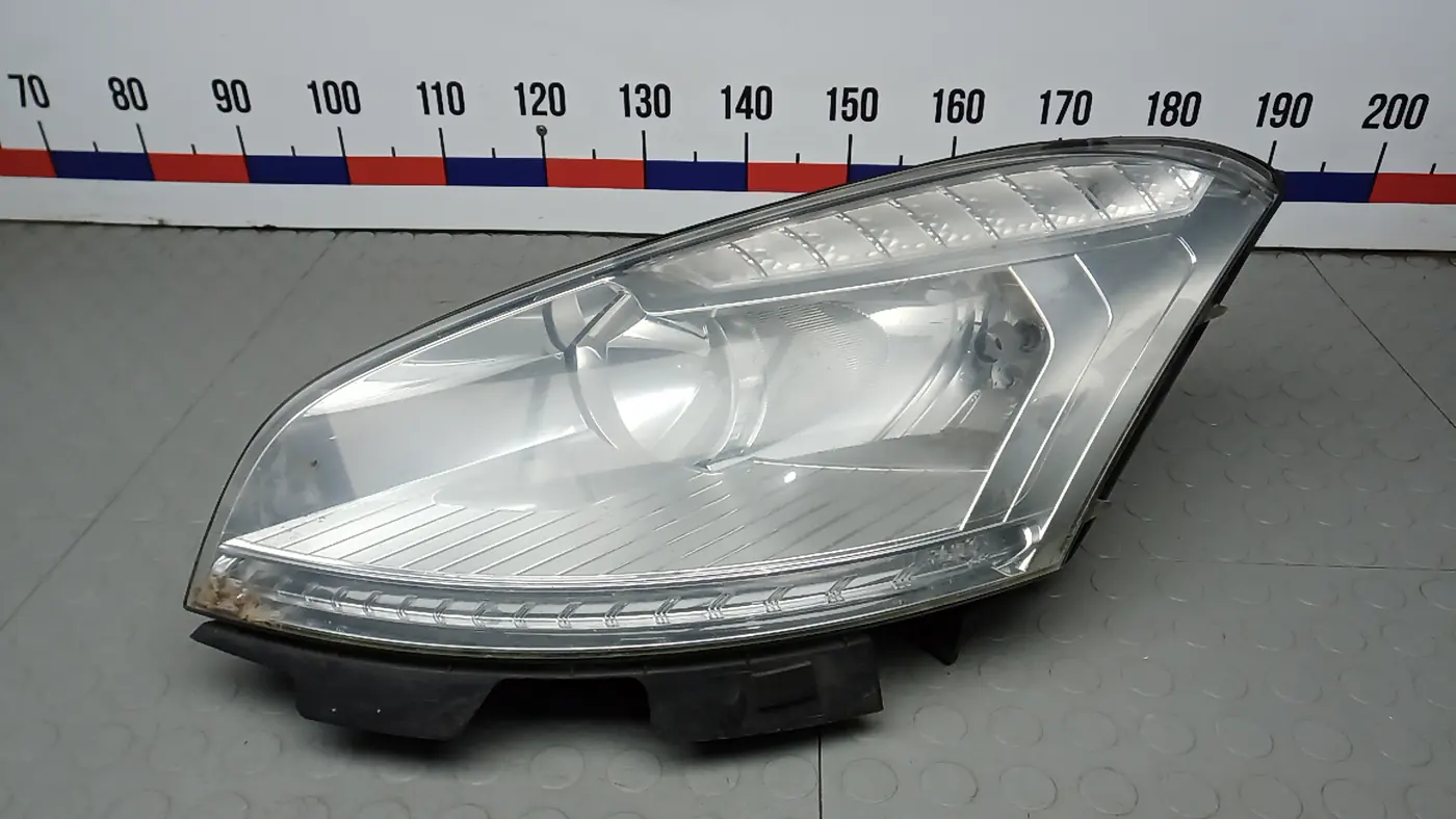 Фара левая к Citroen C4 Picasso 2012