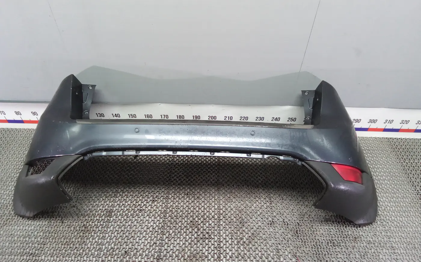 Бампер задний к Ford Kuga 2010