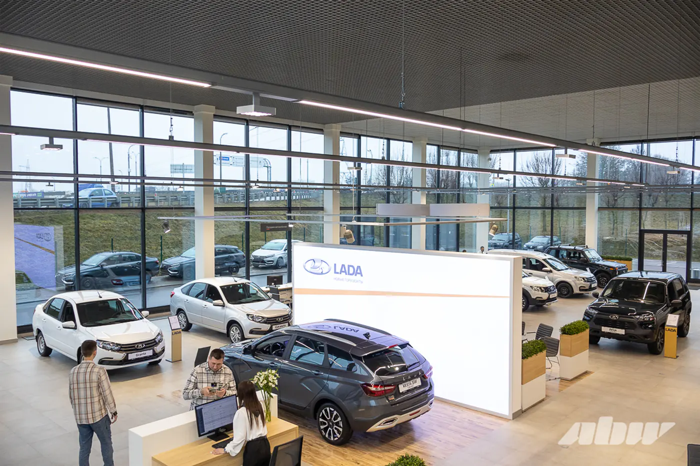 LADA, BELGEE и «электрички»: смотрим, сколько стоят самые доступные новые авто в Беларуси