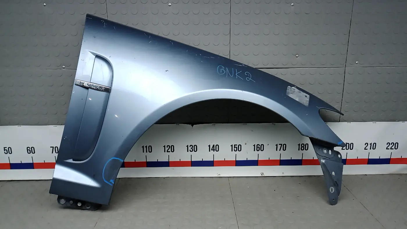 Крыло переднее правое к Jaguar XF 2009