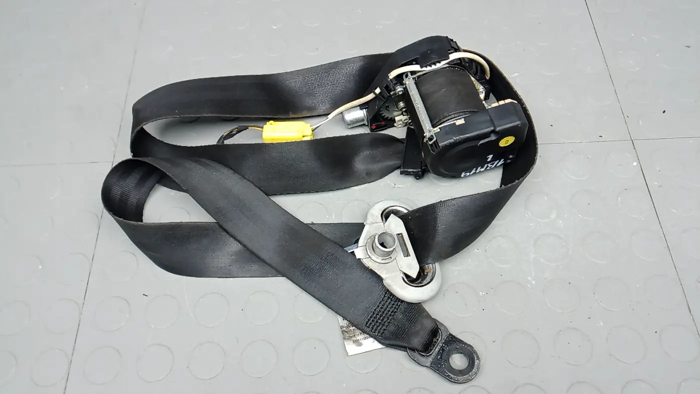 Пиропатрон к Volkswagen Caddy 2011