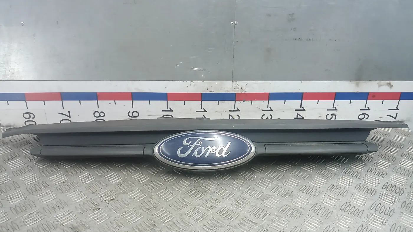 Решетка радиатора к Ford Transit Custom 2015
