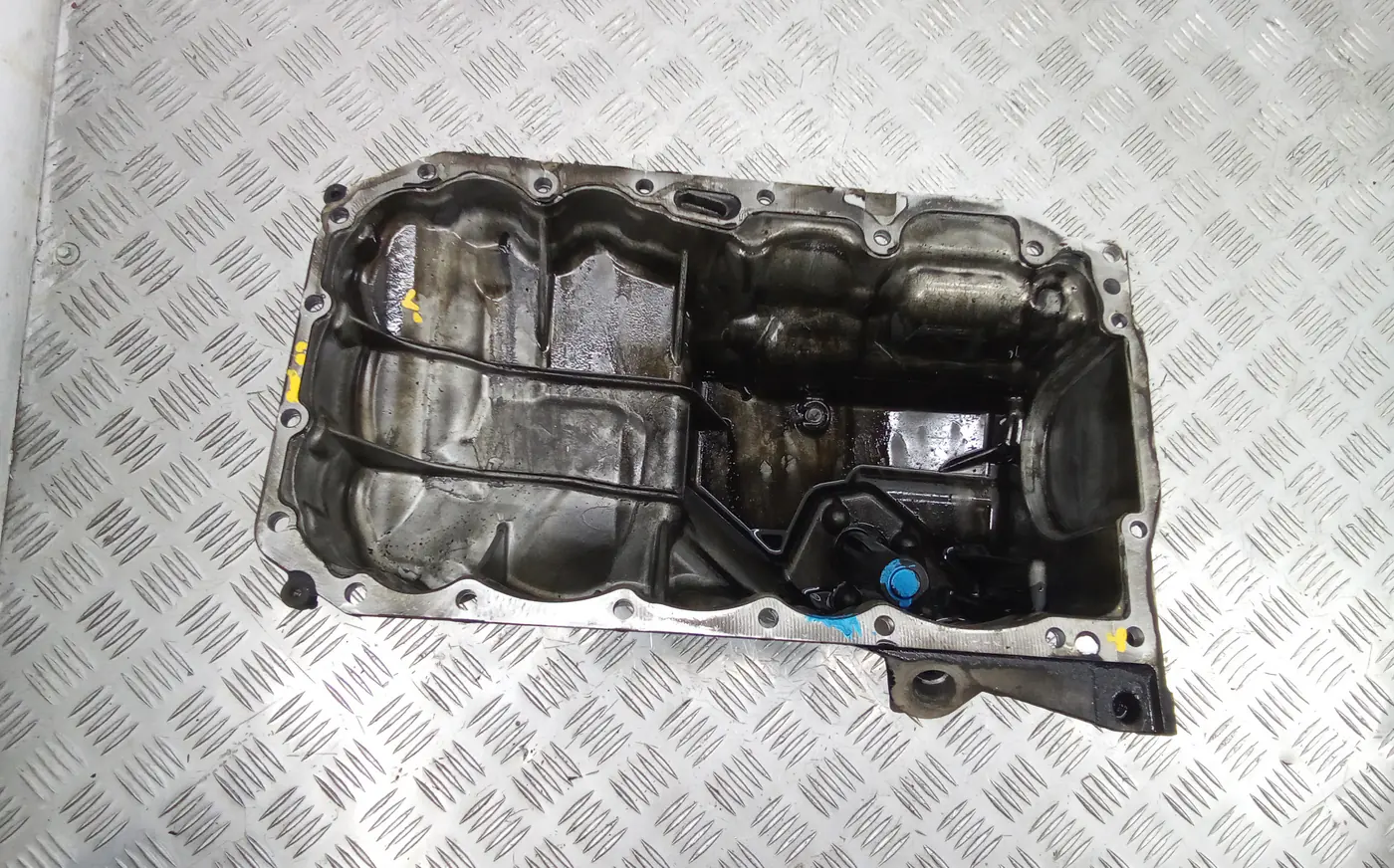 Поддон к BMW 5 2011
