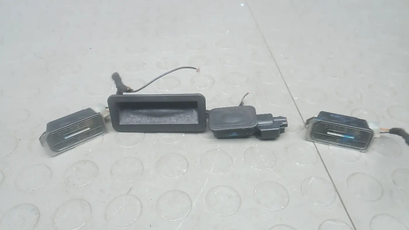 Кнопка  к Ford Kuga 2008