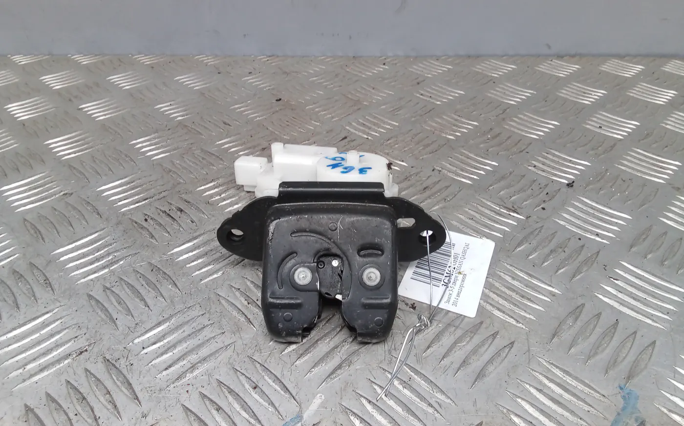 Замок двери к Nissan Qashqai 2014