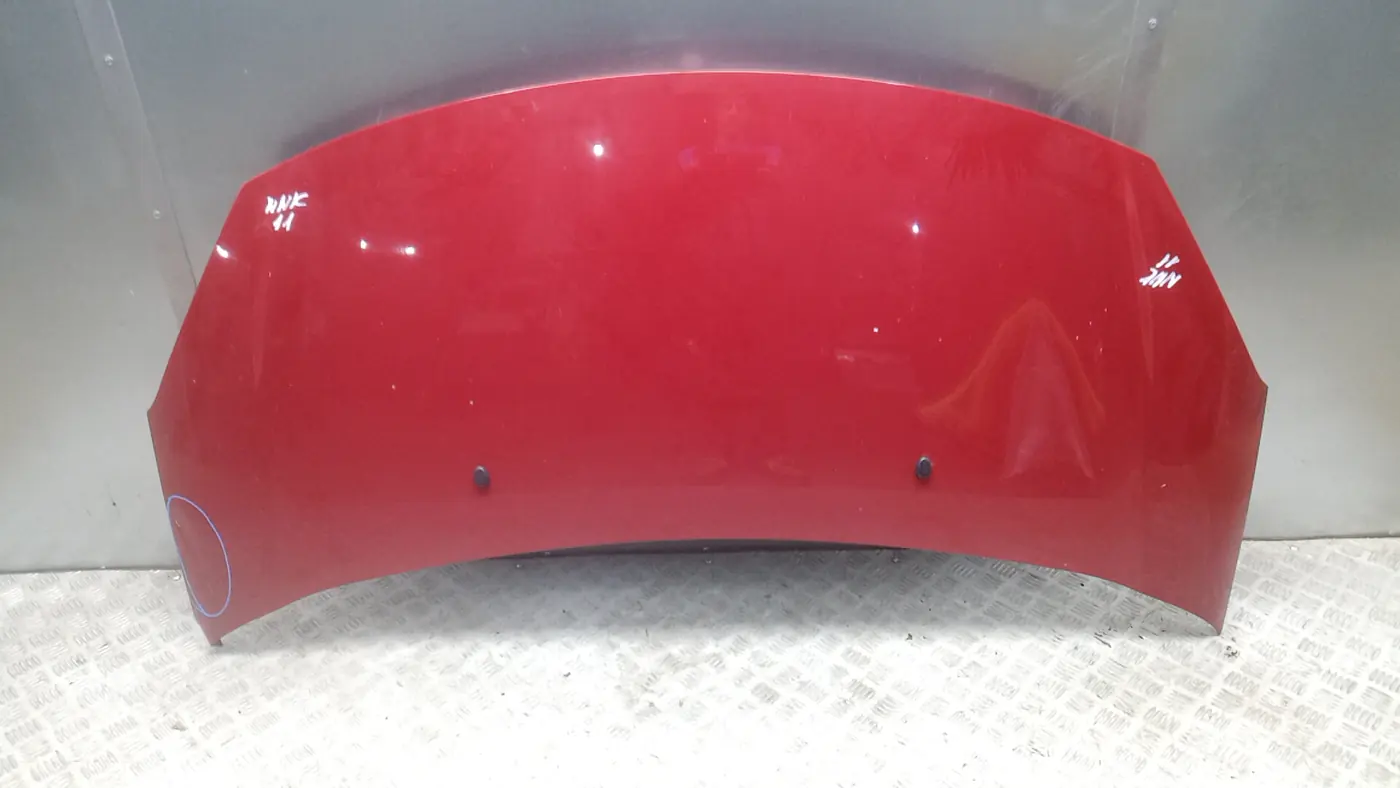 Капот к Citroen DS3 2010