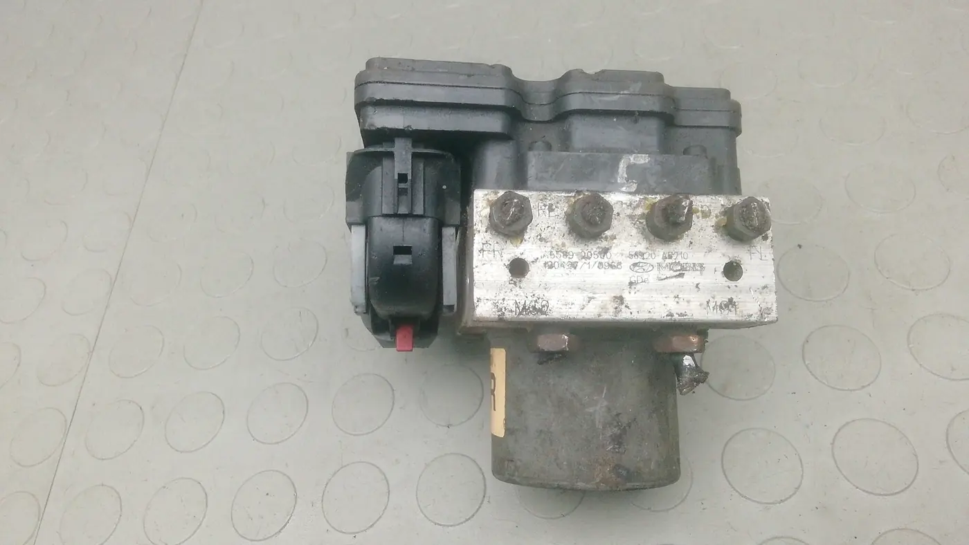 Блок ABS к Hyundai i30 2012