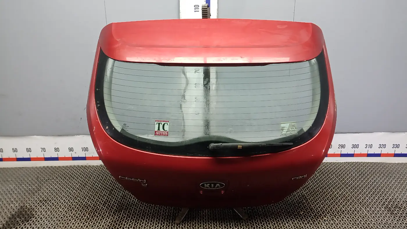 Замок двери к Kia Ceed 2009