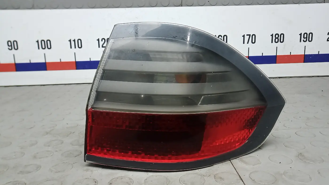 Фонарь задний правый к Ford S-MAX 2008
