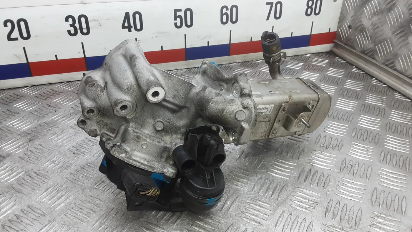 Клапан EGR к Ford Kuga 2014