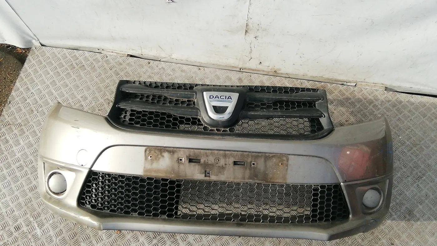 Бампер передний к Dacia Sandero 2015