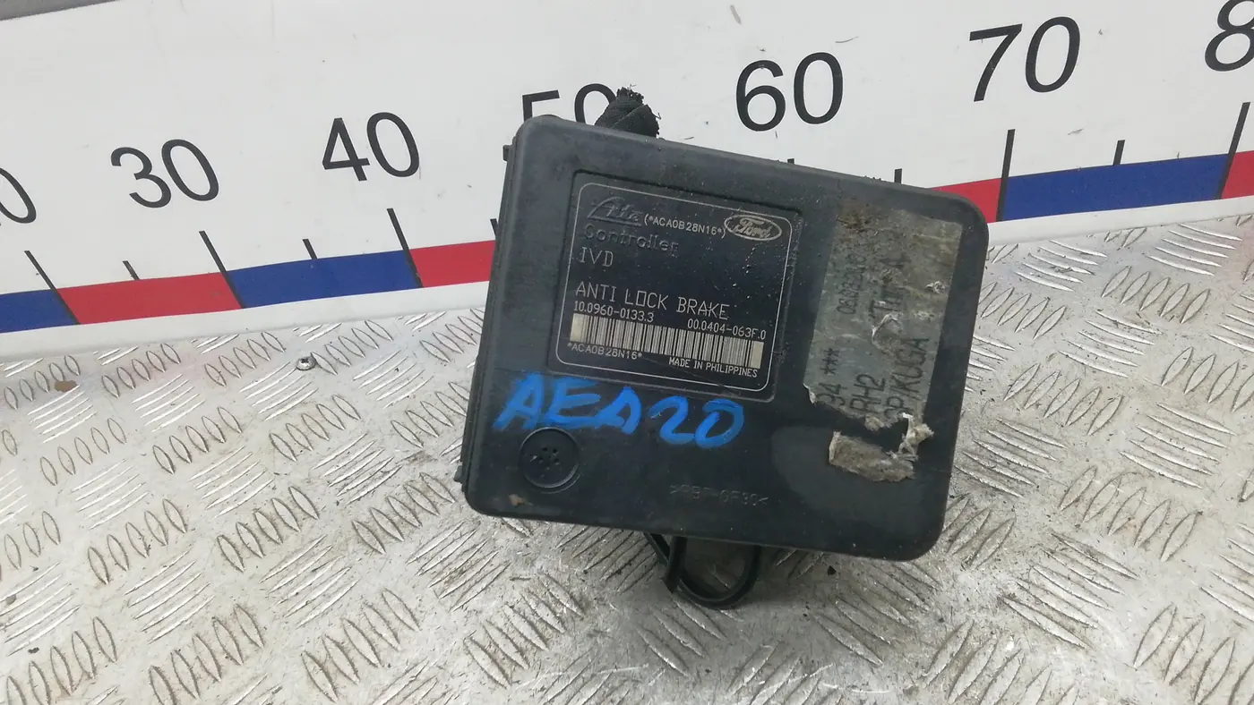Блок ABS к Ford Kuga 2010