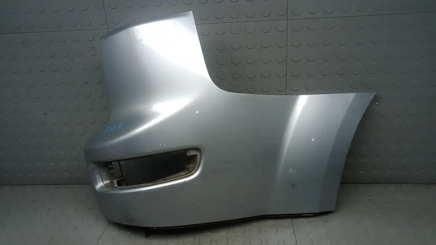 Клык бампера задний правый к Citroen C-Crosser 2009