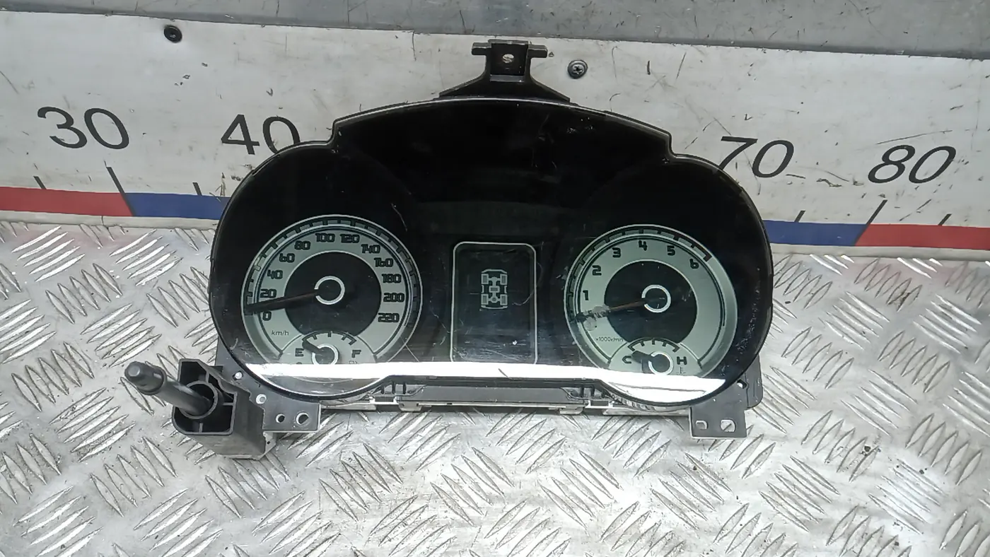Рамка под магнитолу к Mitsubishi Pajero 2009