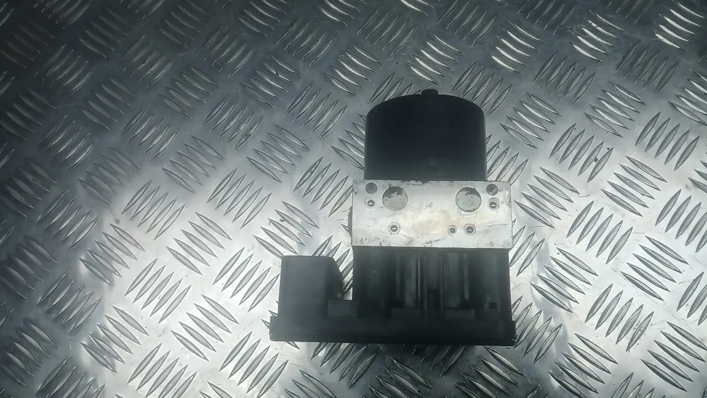 Блок ABS к Volkswagen Golf 2007