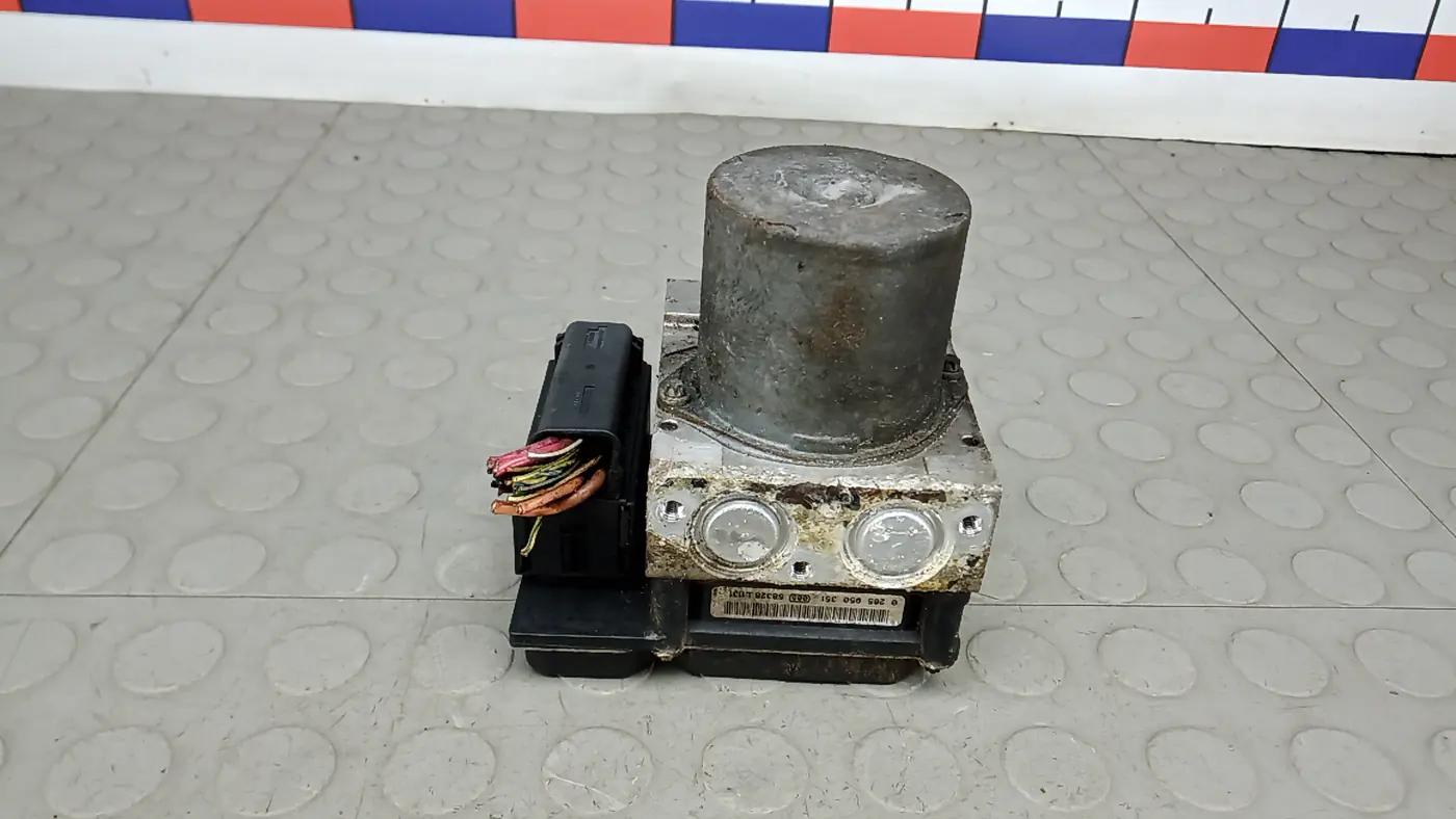 Блок ABS к BMW X5 2005