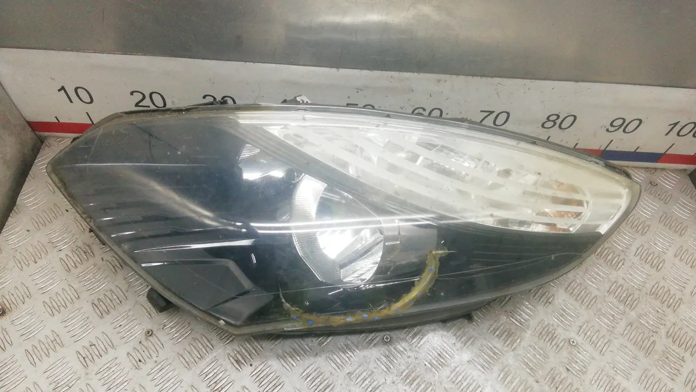 Фара левая к Renault Scenic 2011