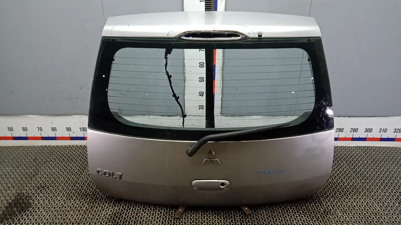 Замок двери к Mitsubishi Colt 2006