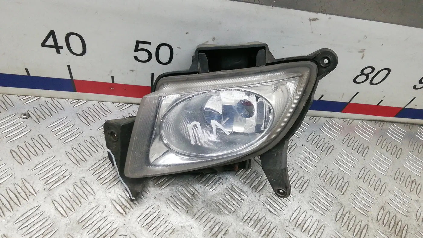 Фара левая к Hyundai i30 2008