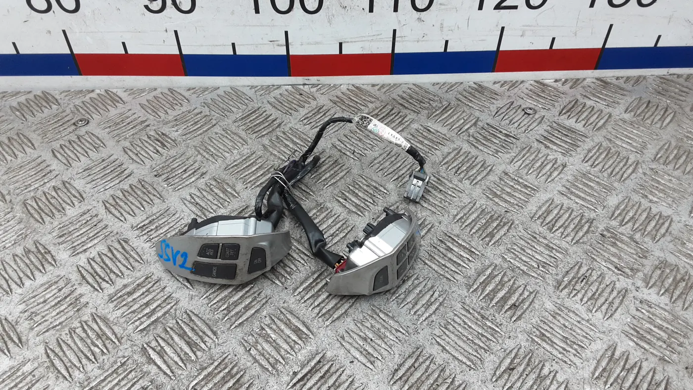 Кнопки руля к Peugeot 4007 2008