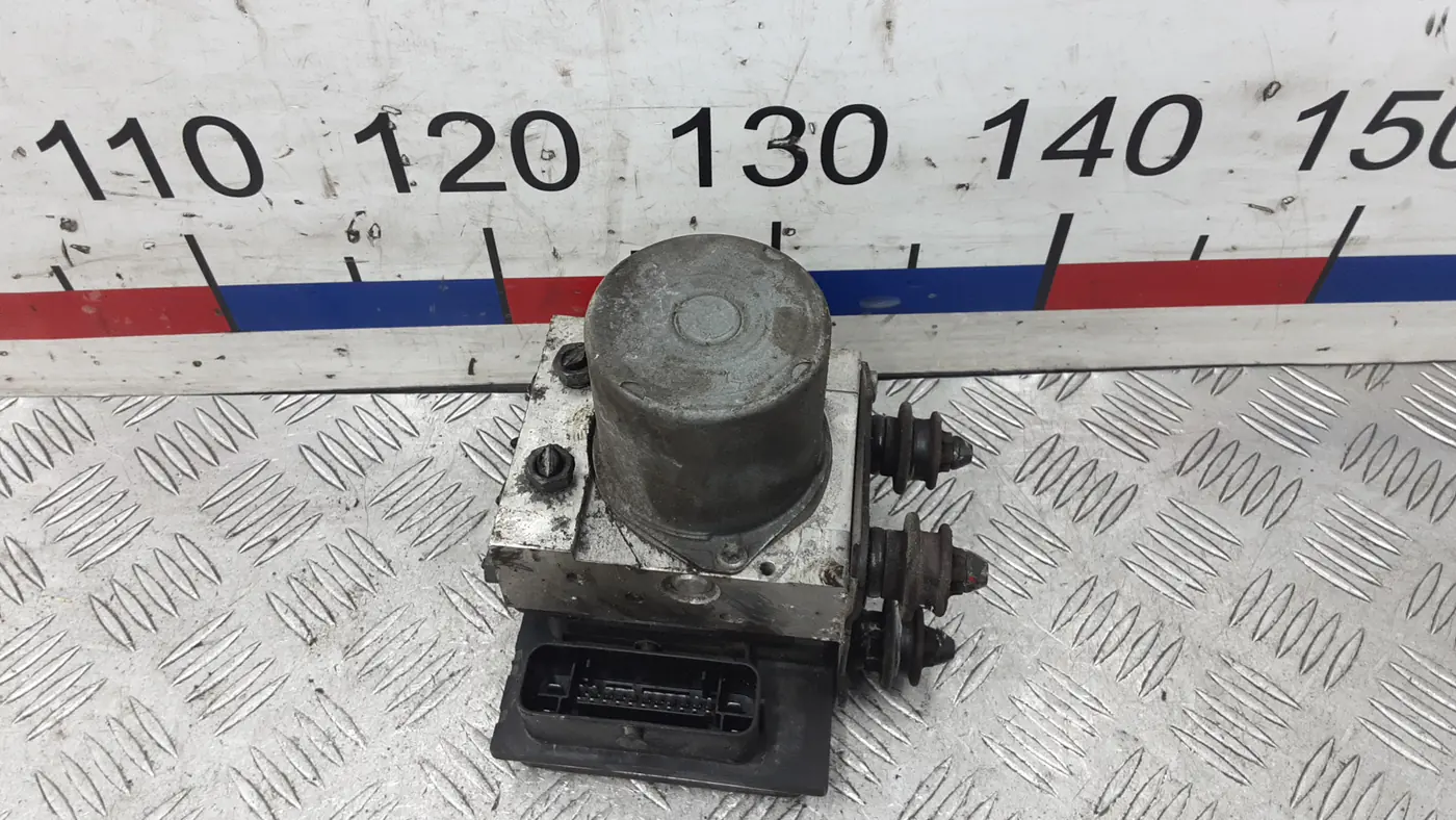 Блок ABS к Audi A5 2009