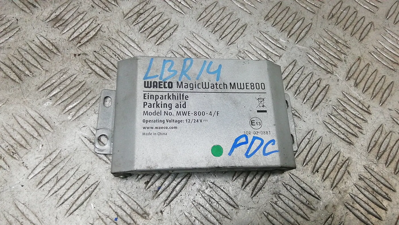 Парковочный ассистент к Chrysler Voyager 2008