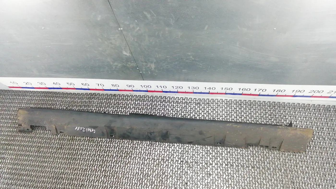 Накладка на порог к Ford B-MAX 2012