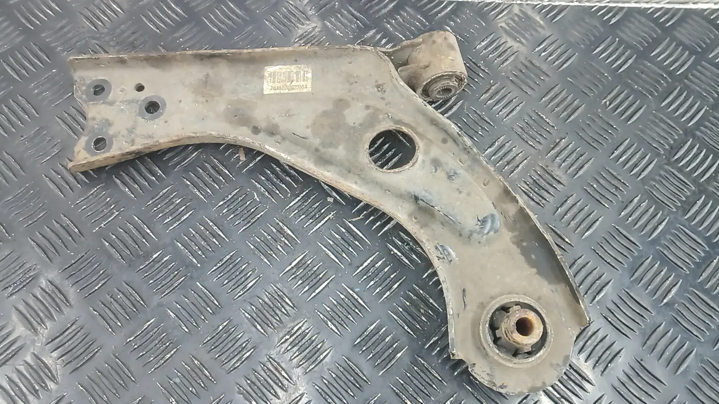 Рычаг передний к Citroen C4 2014
