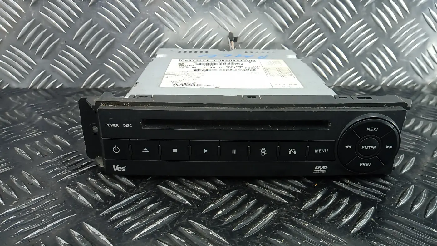 CD-чейнджер к Chrysler Voyager 2008