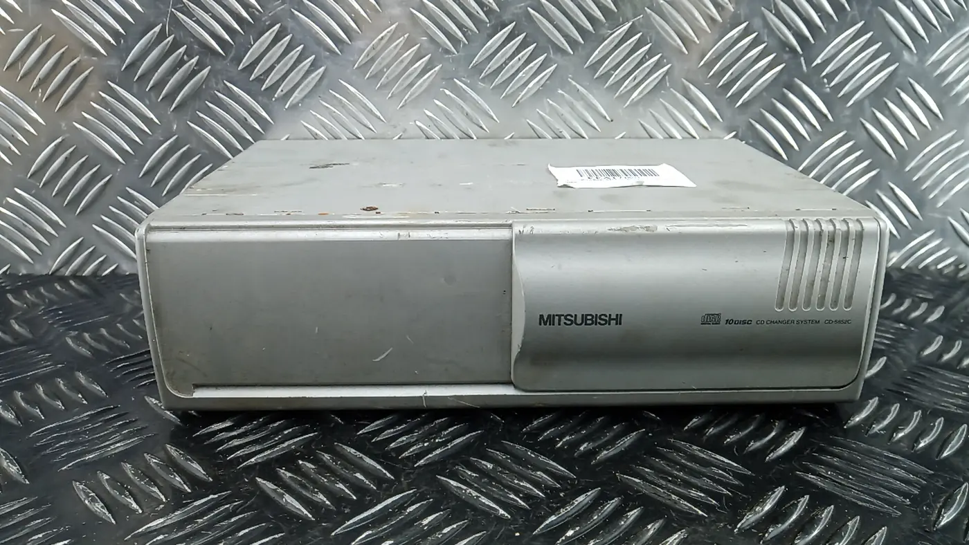 CD-чейнджер к Mitsubishi L200 2007