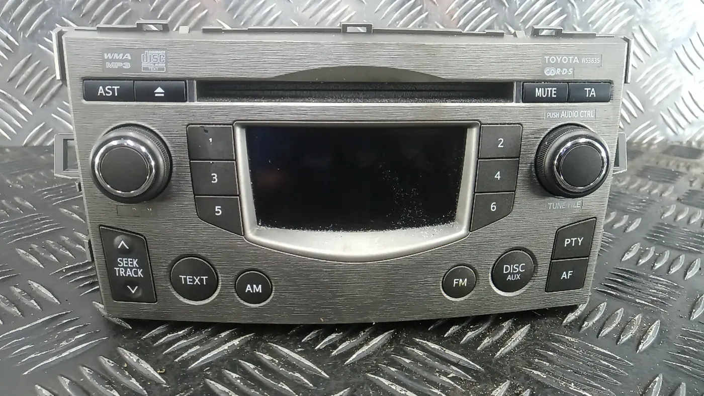 Магнитола к Toyota Verso 2009