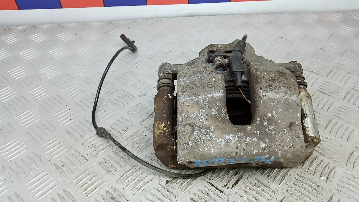 Скоба суппорта к Mercedes-Benz C-klasse 2007