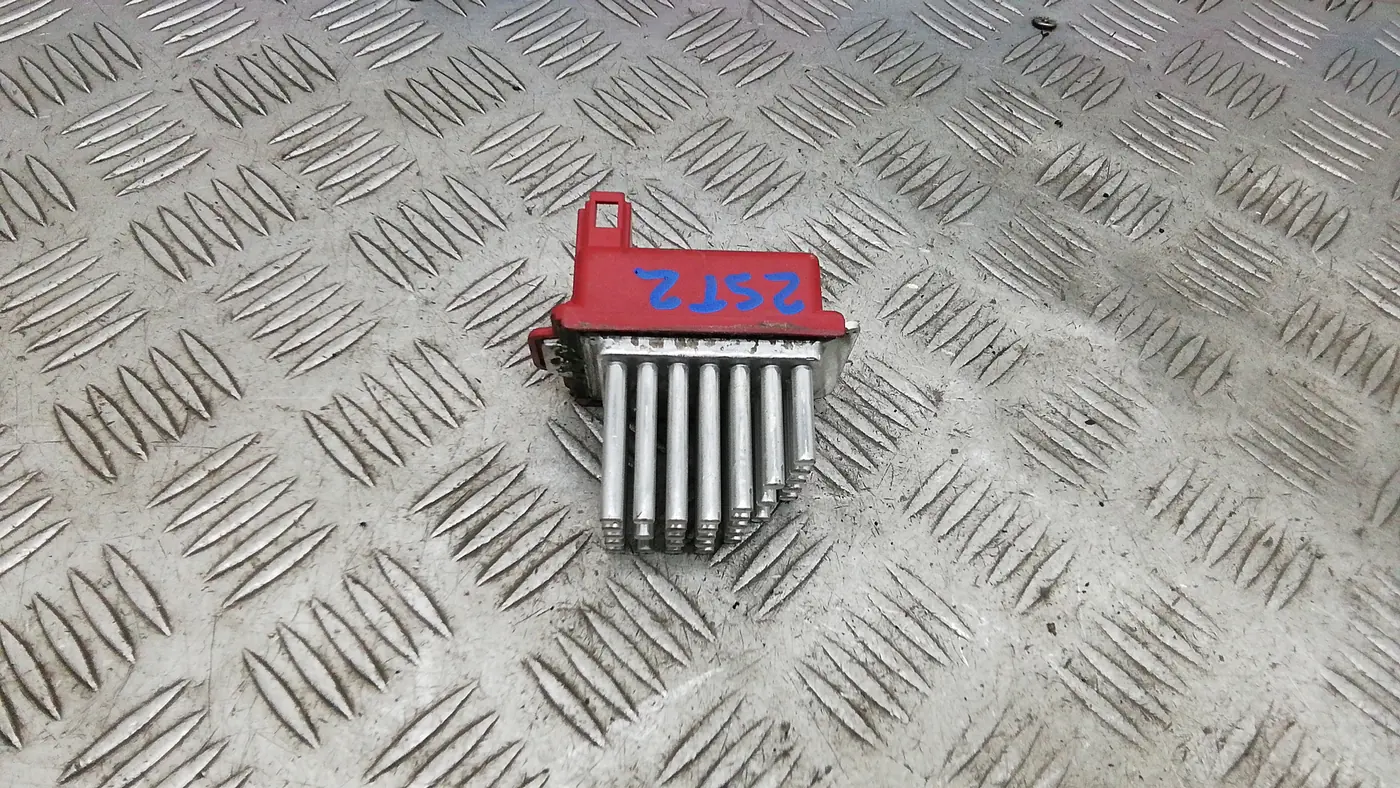 Сопротивление печки к Skoda Octavia 2000