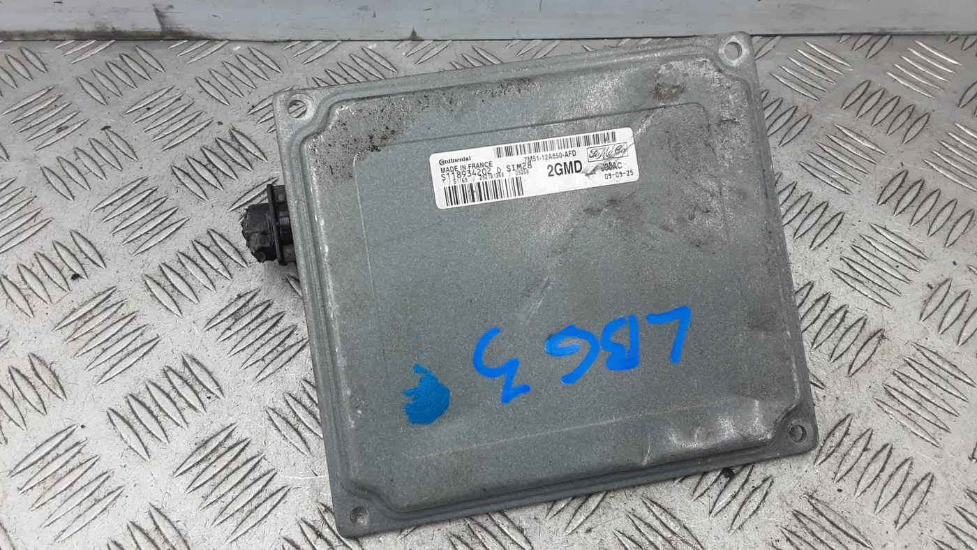 Блок управления двигателем к Ford Focus 2009