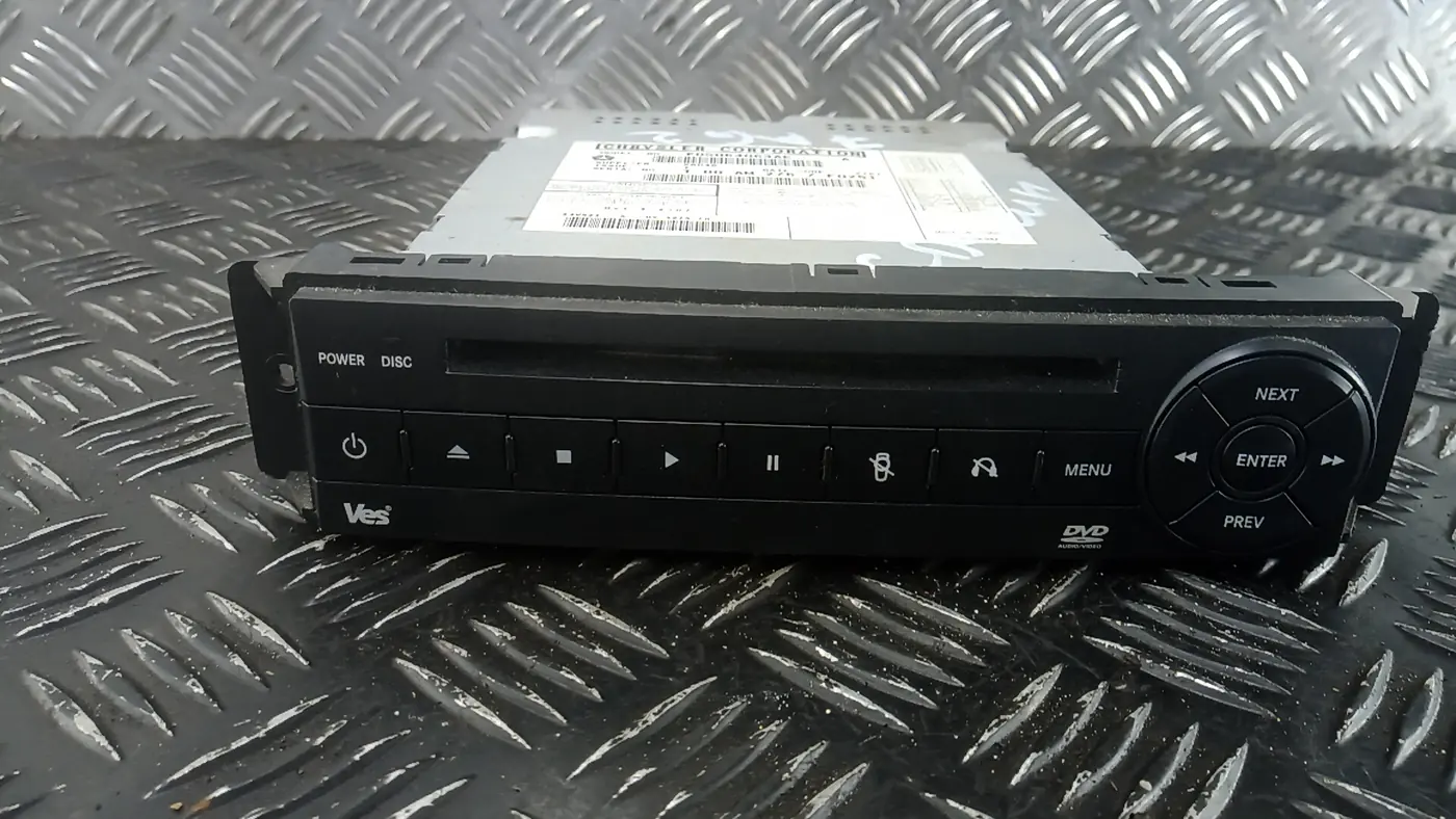 CD-чейнджер к Chrysler Voyager 2008