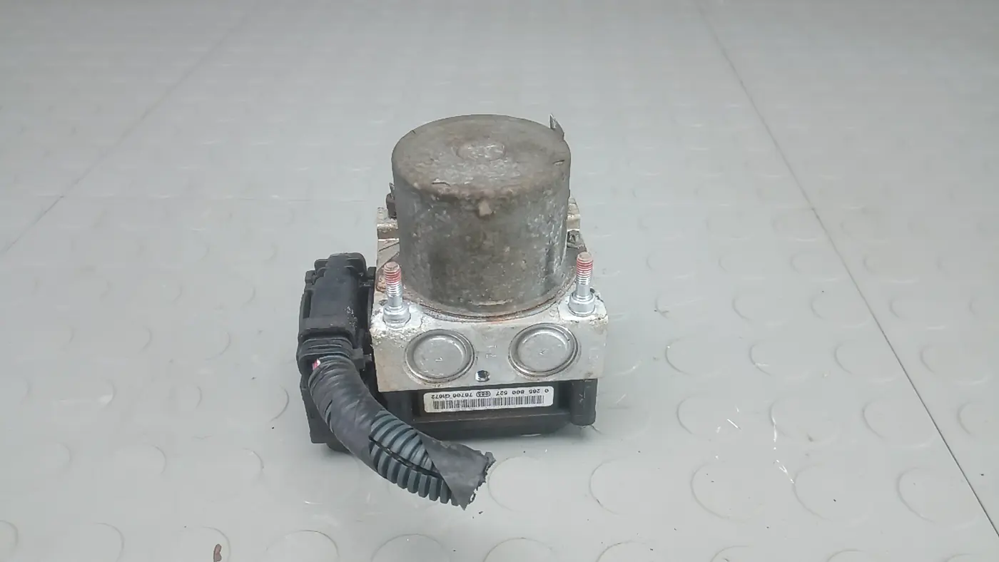 Блок ABS к Toyota Auris 2007