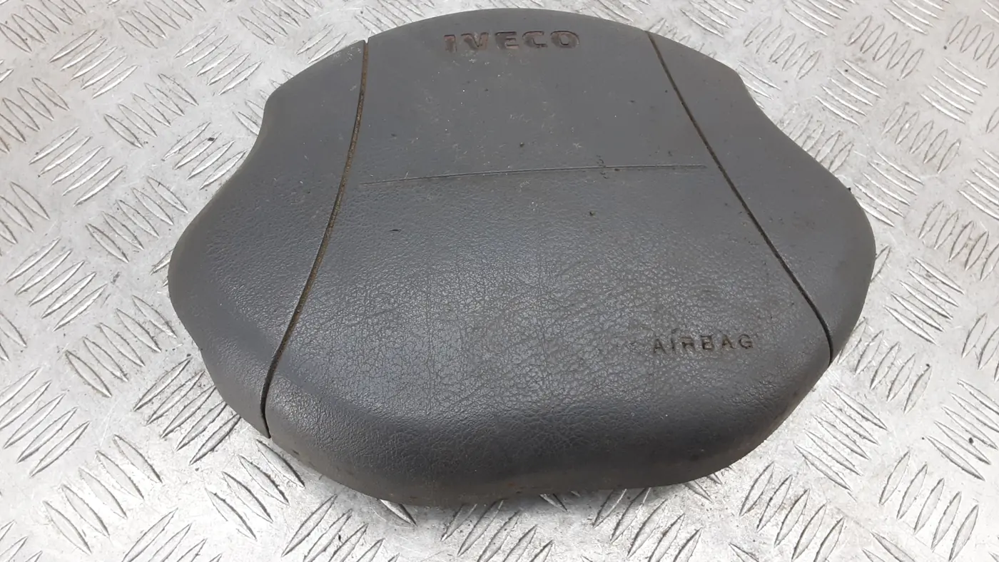 Подушка безопасности водителя к Iveco  2006