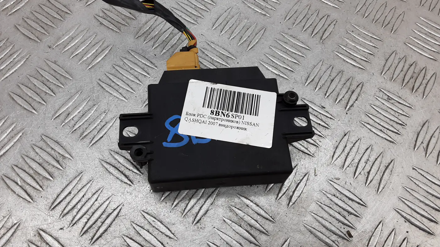 Парковочный ассистент к Nissan Qashqai 2007