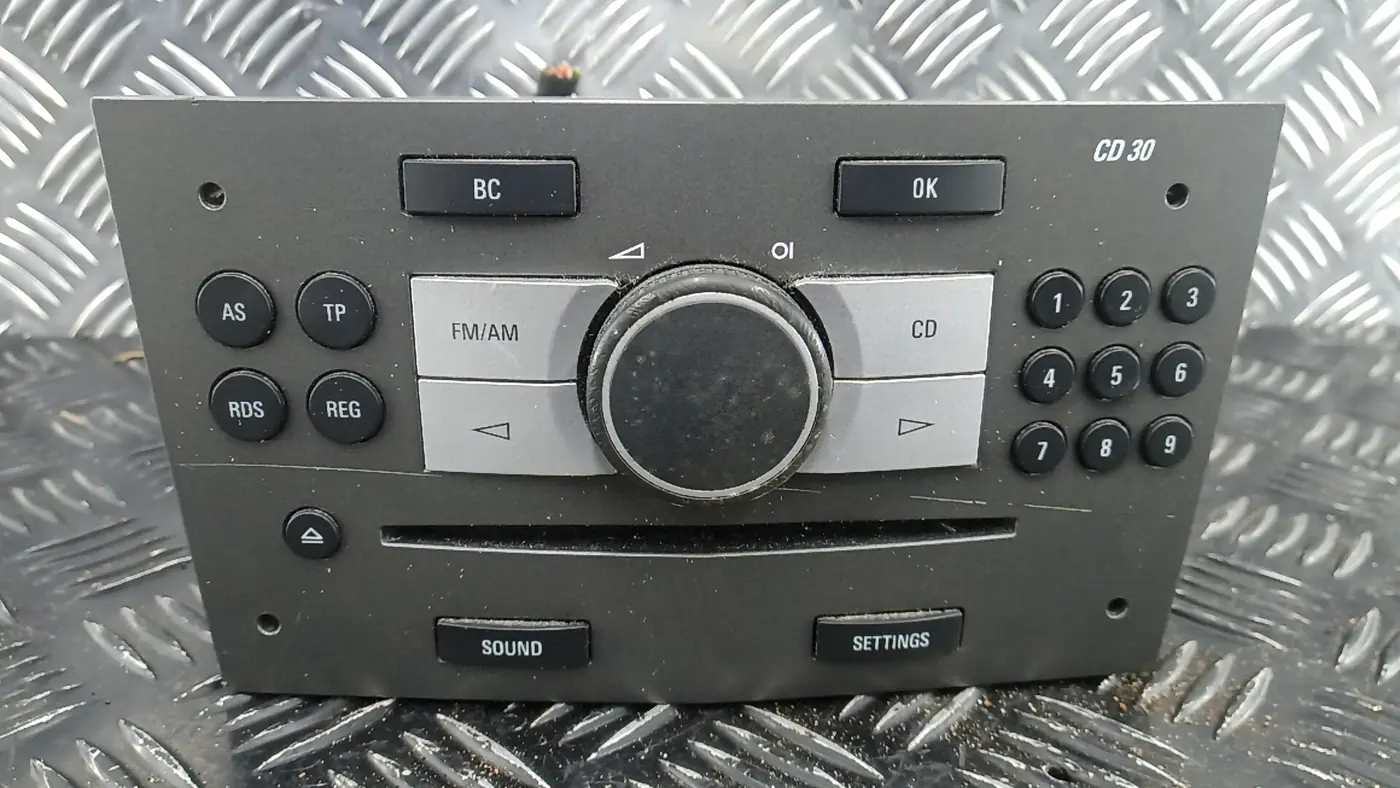 Магнитола к Opel Zafira 2006