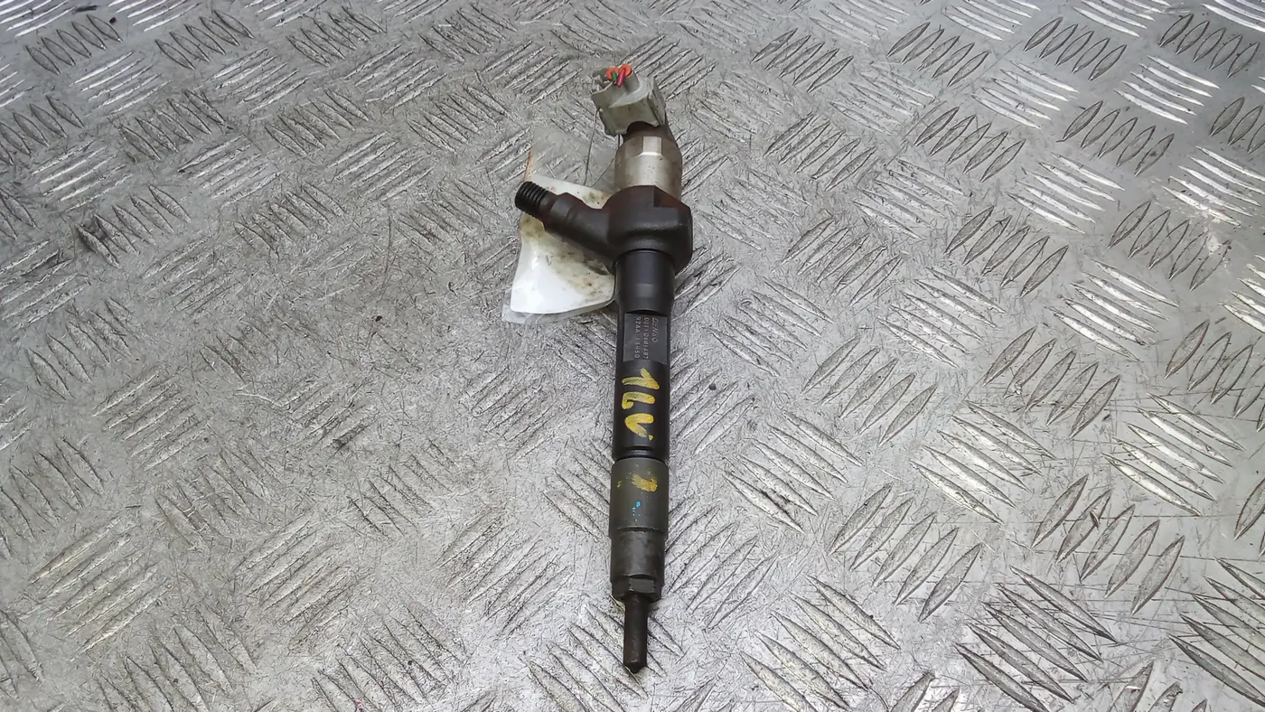 Форсунка к Mazda A3 2010