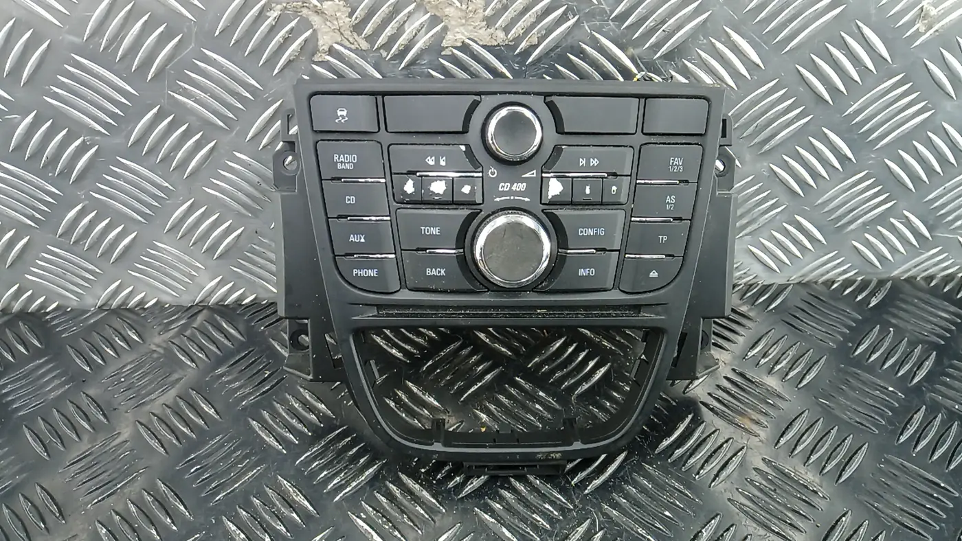 Блок мультимедиа к Opel Astra 2010