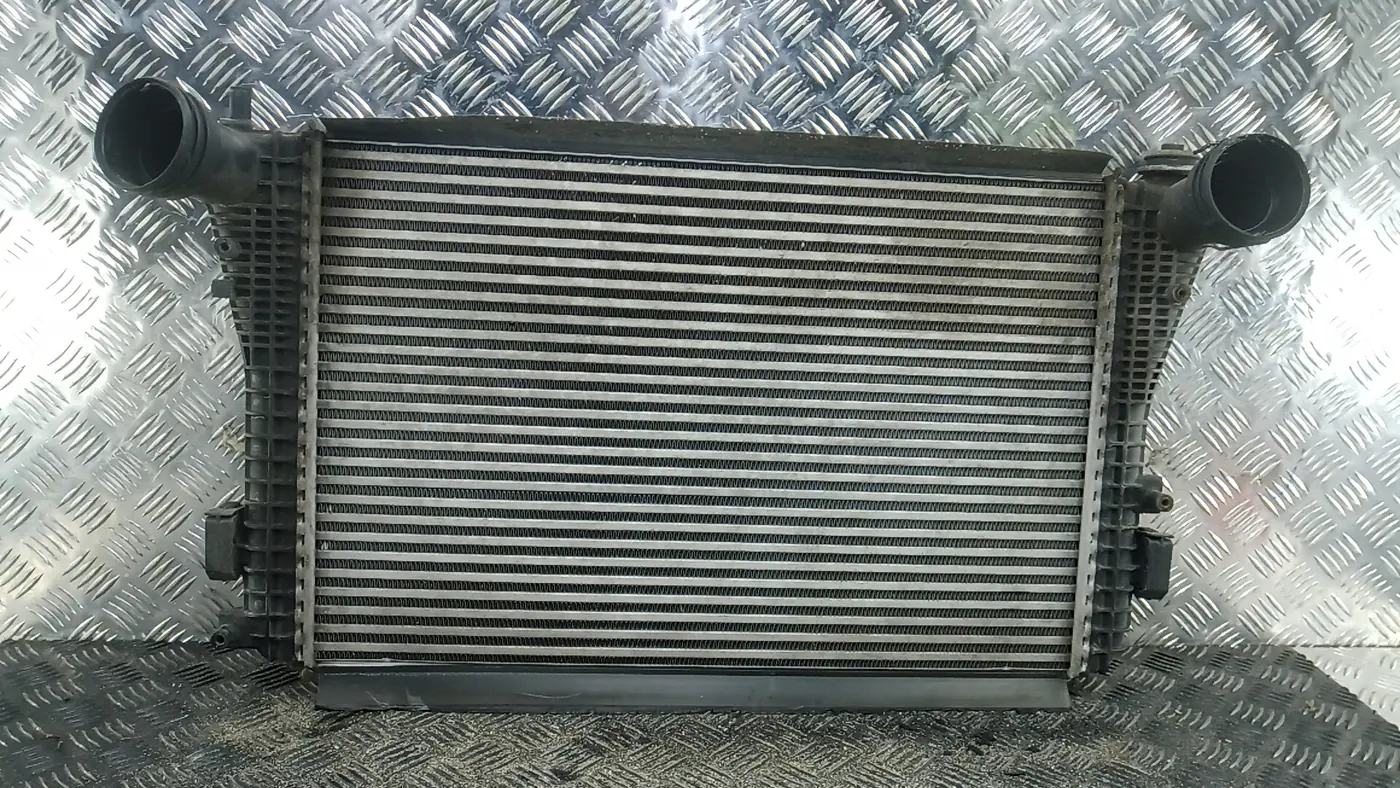 Интеркулер к Volkswagen Passat 2008