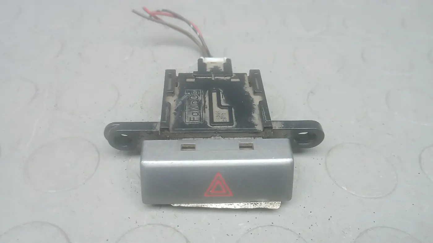 Кнопка  к Ford Ranger 2007