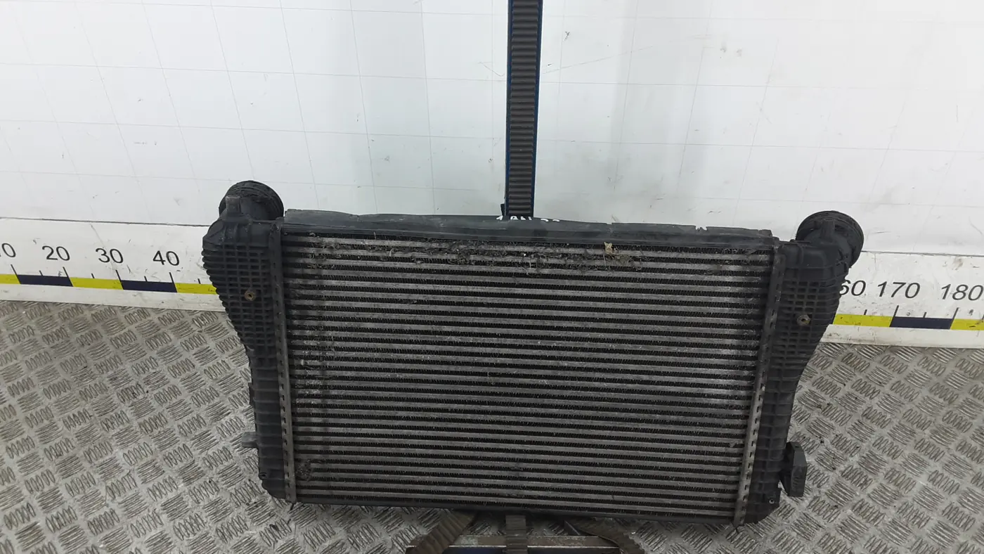 Интеркулер к Audi A3 2006