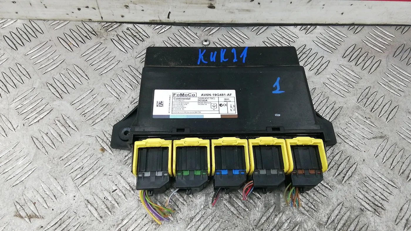 Блок комфорта к Ford Focus 2011