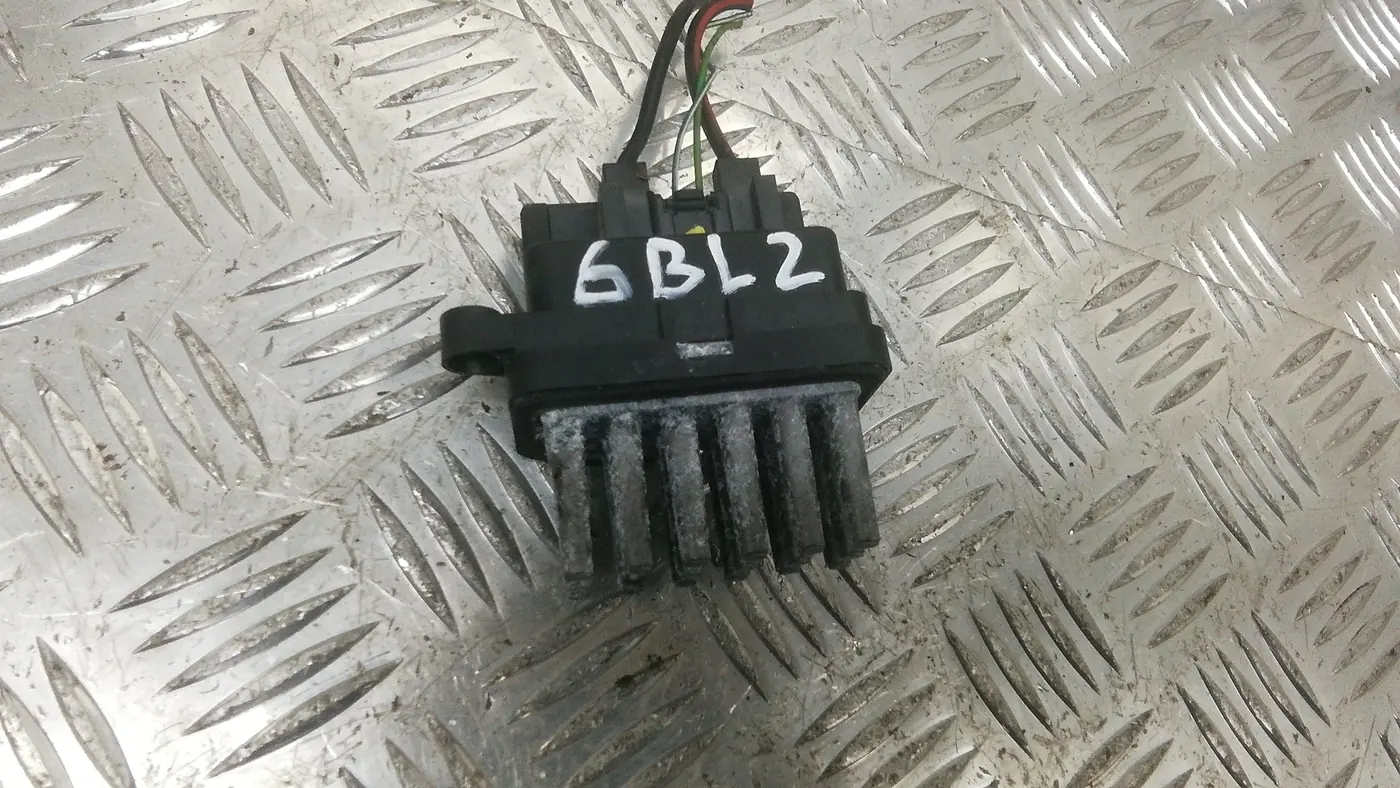 Сопротивление печки к Ford C-MAX 2006