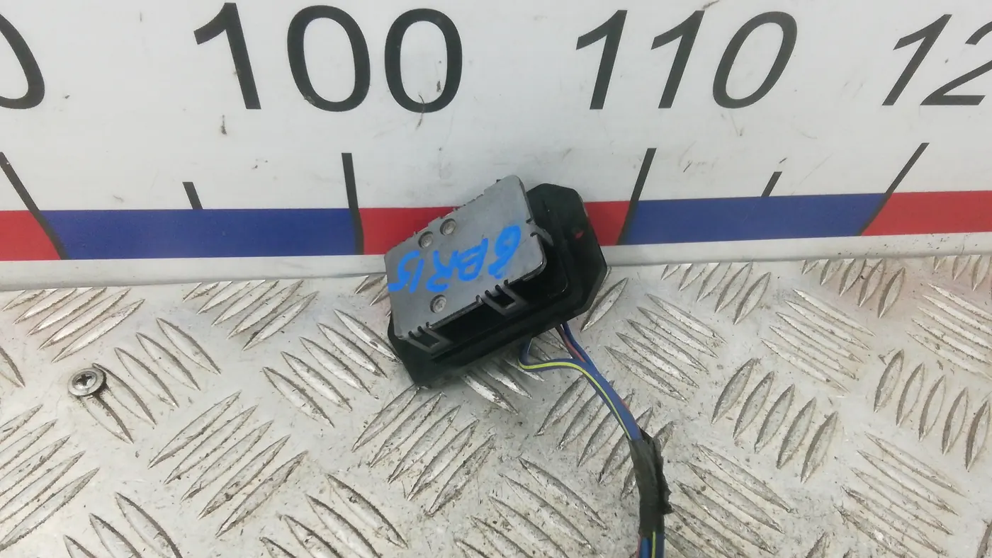 Сопротивление печки к Dodge Caliber 2010