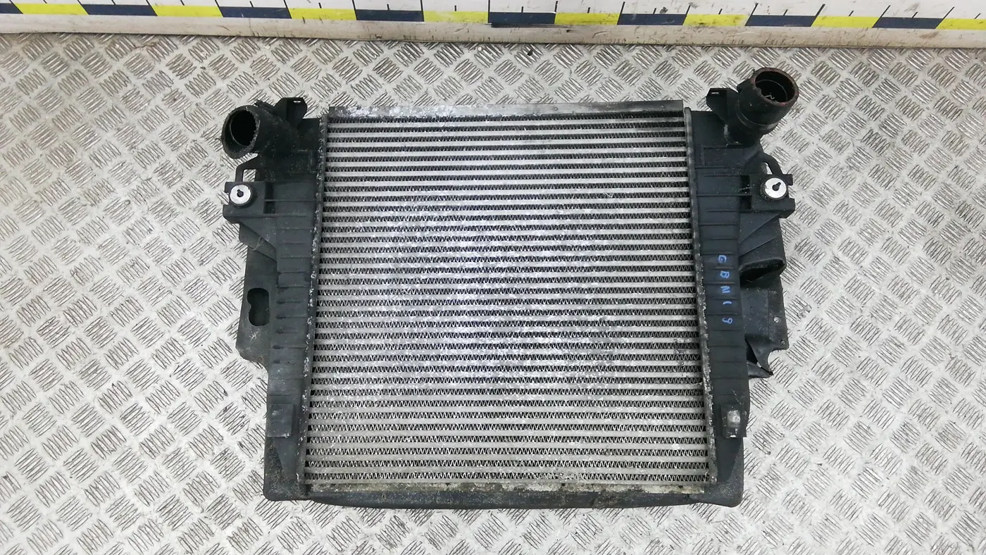 Интеркулер к Jeep Cherokee 2002